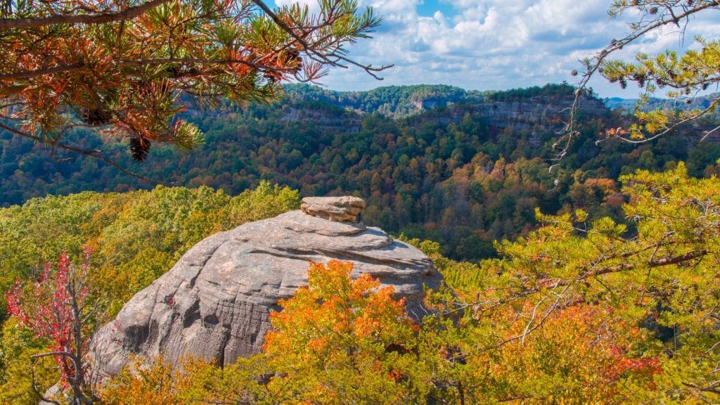 Three of the most scenic U.S. drives for leaf peeping are in Kentucky