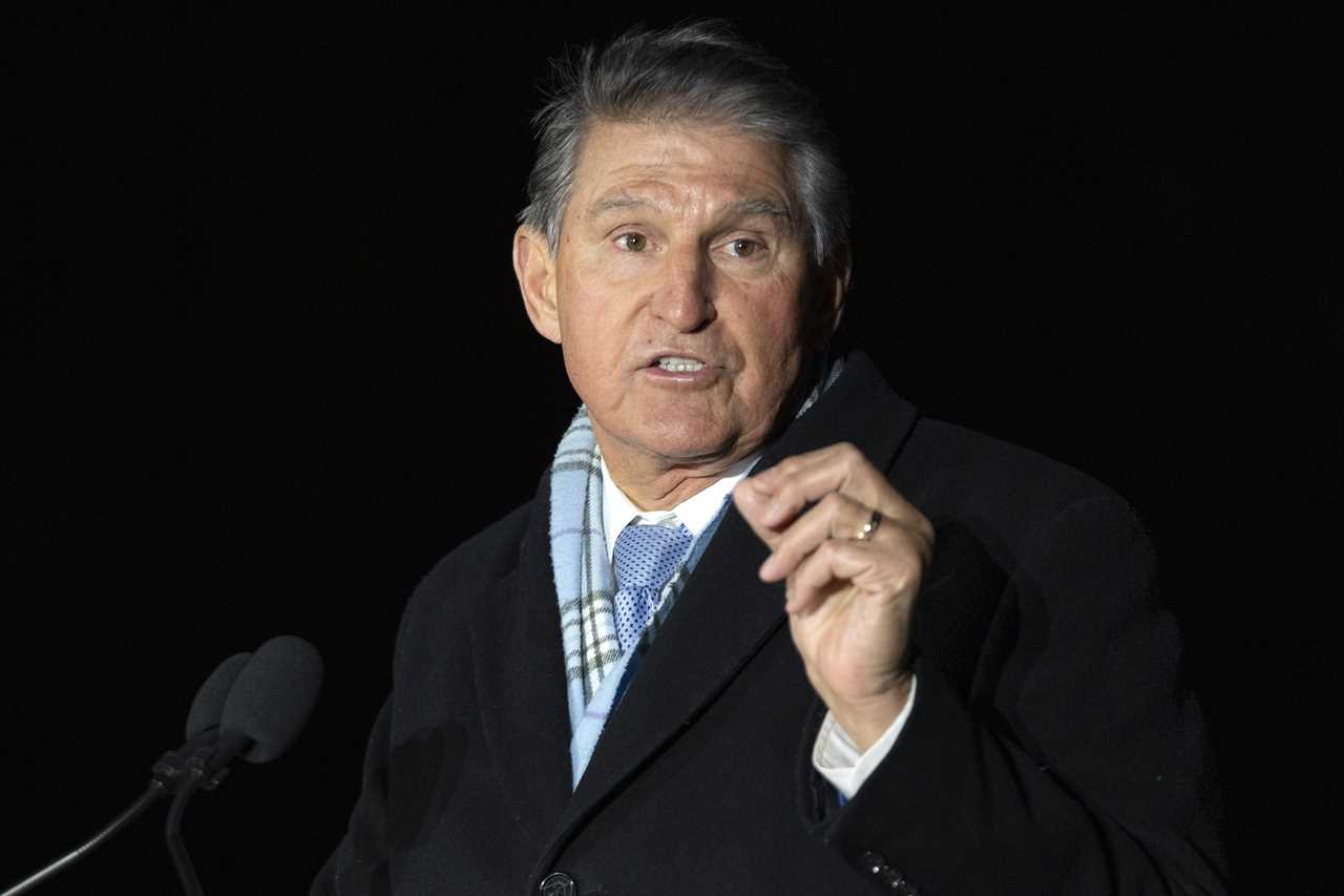 Democrats Are Right to Be Wary of Joe Manchin’s Intentions