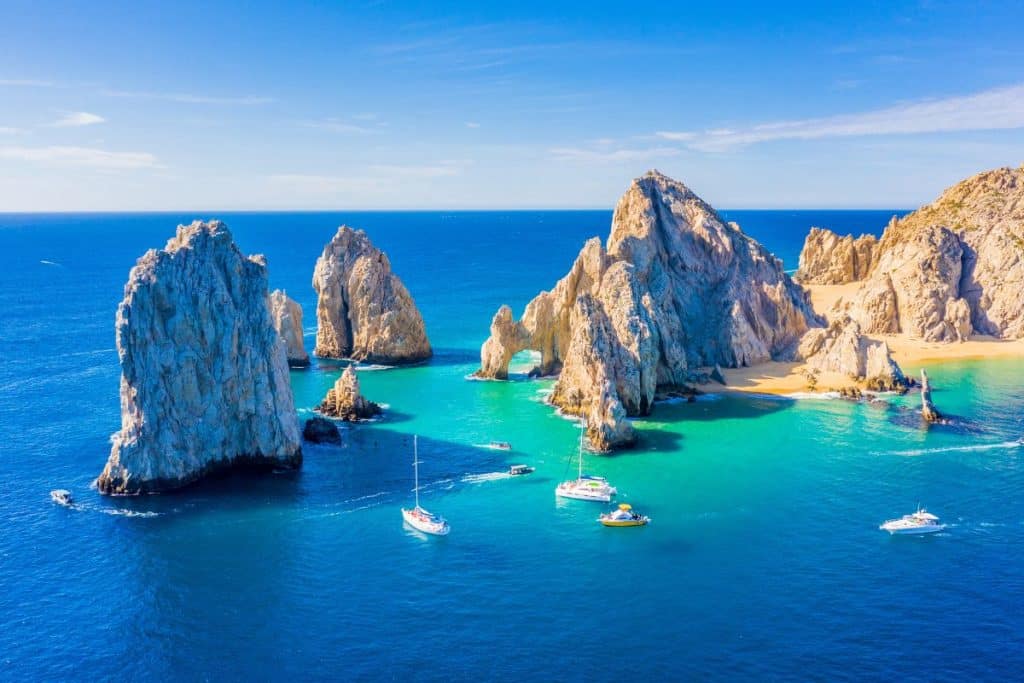 6 Best Places And Activities Around Los Cabos This Winter