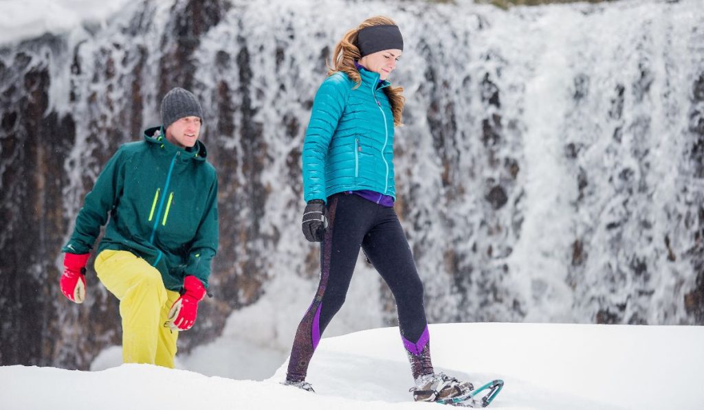 7 Best Activities In Canada For Winter 2023-24 According to Viator