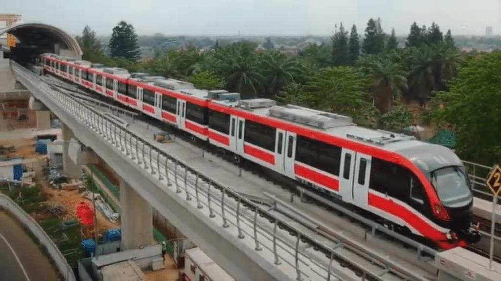 Transportation Minister Advocates For LRT Train As Key To Solving Bali’s Traffic Issues