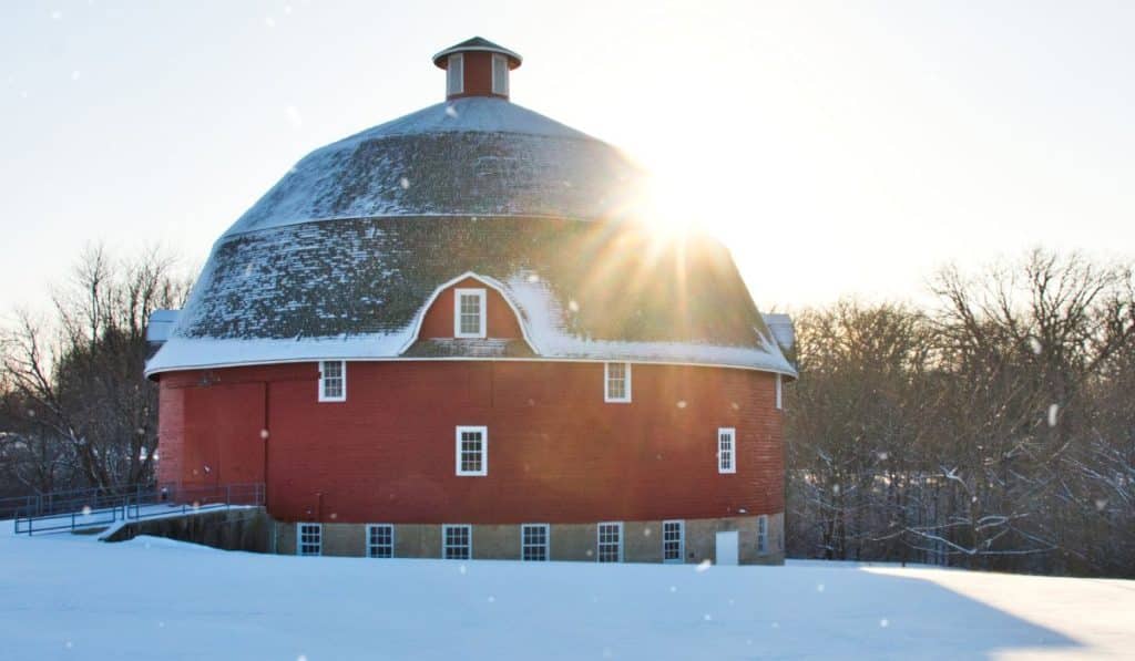 8 Best Places To Visit In Illinois State This Winter