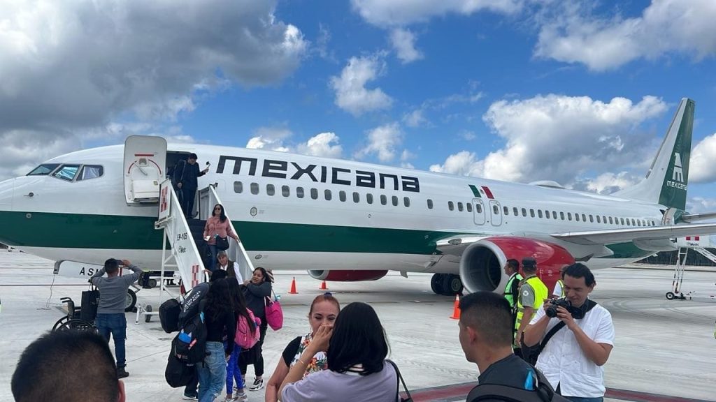 First Airline Lands A Commercial Flight At The New Tulum Airport