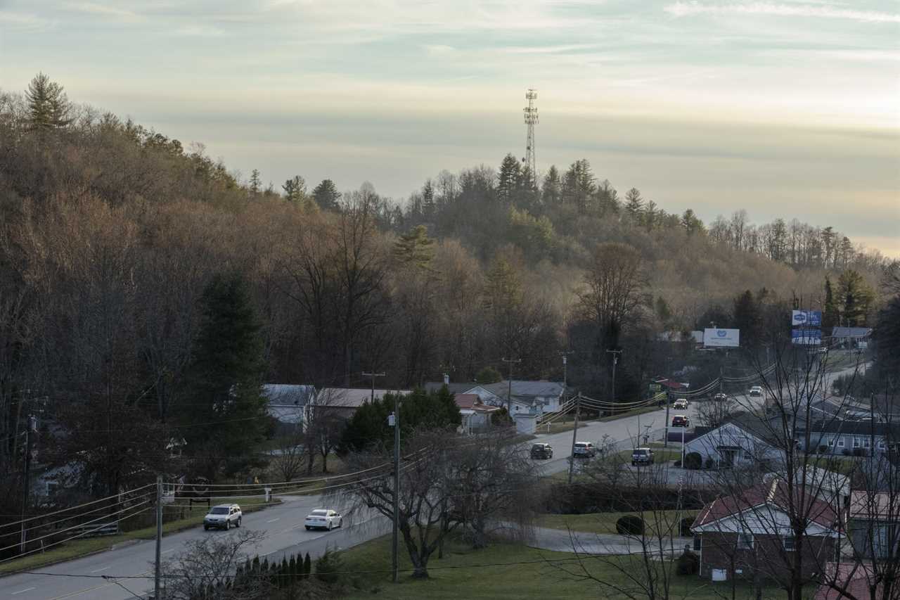 Washington helps millions pay their internet bills. This spring that help could go away.