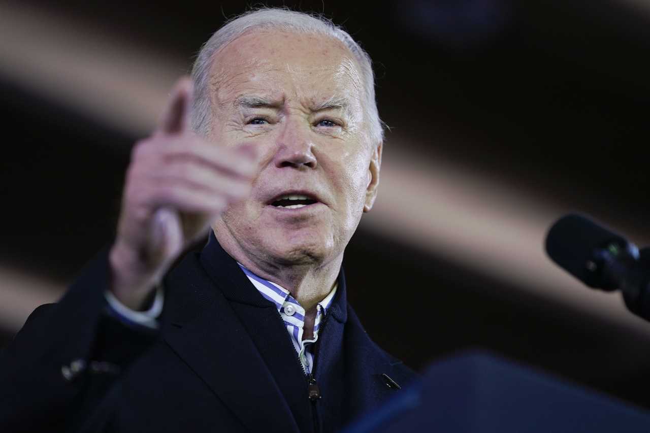 Biden aims for a Donald Trump-George Washington contrast