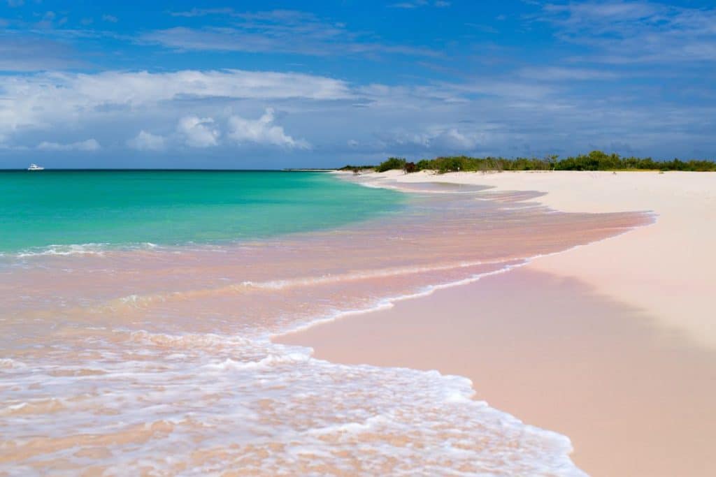 7 Hidden Gems in the Bahamas to Visit In 2024