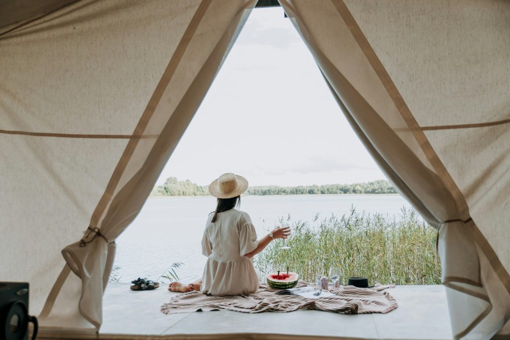 Unwind in Nature's Luxury: The Ultimate Guide to Glamping Holidays